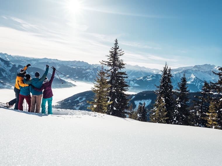 Winterwandeling in besneeuwd landschap Zell am See-Kaprun
